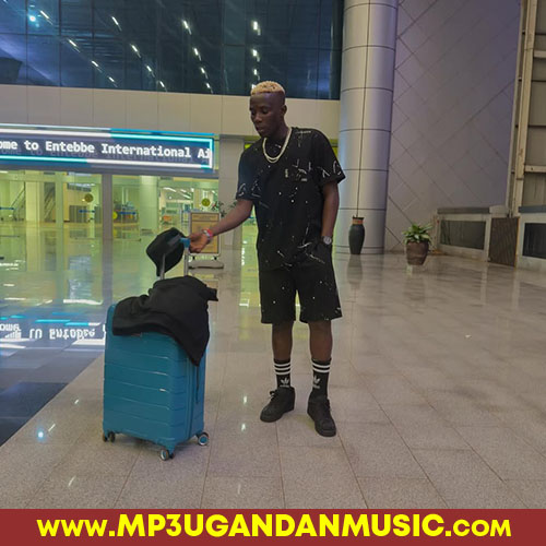 Ekisododo-Lil Pazo x Latinum